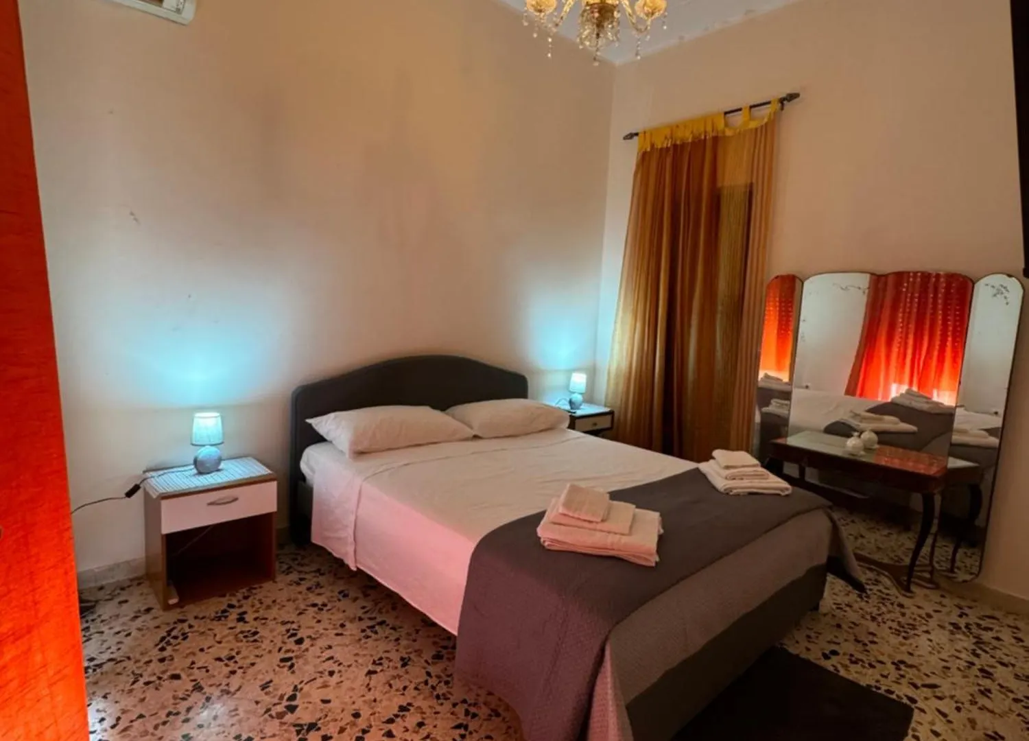 Avola Center Home Italy